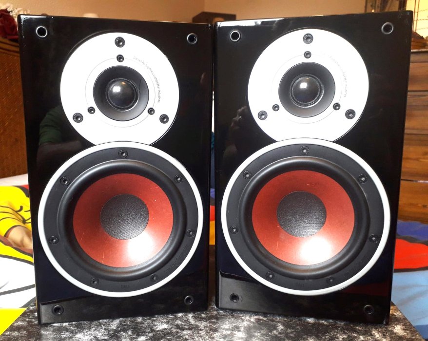 For Sale - Dali Zensor 1 speakers; sound amazing, in nice